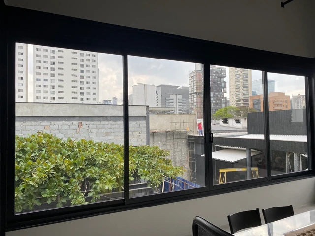 Esquadrias de alumínio — trabalho da GRS Vidros